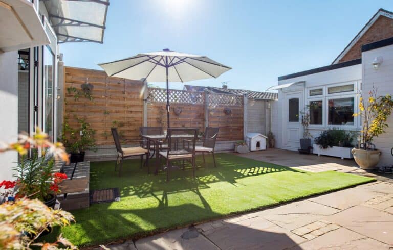 backyard remodelling